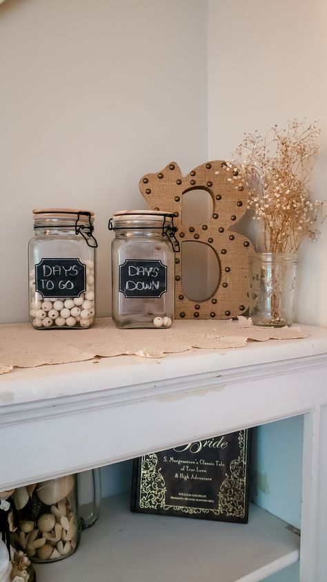 Deployment countdown jars for children with wooden beads. Deployment Countdown Ideas, Deployment Countdown For Kids, Deployment Wall For Kids, Deployment Kids, Deployment Wall, Deployment Countdown, Countdown For Kids, Diy Care Package, Deployment Ideas