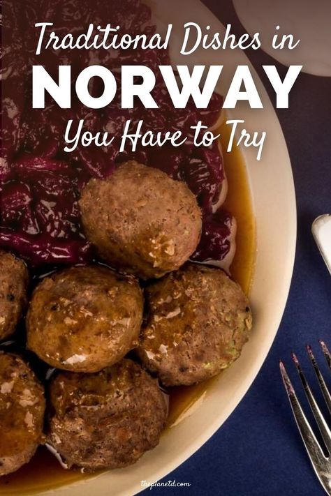 Norwegian Recipes Dinner Meals, Healthy Norwegian Recipes, Scandinavian Soup Recipes, Traditional Nordic Food, Norwegian Thanksgiving Recipes, Norwegian Salad Recipes, Norwegian Food Recipes Traditional, Viking Food Traditional, Glogg Recipe Norwegian