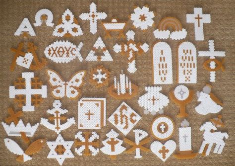 Chrismons are traditionally coloured white and gold. White is the liturgical (or Church) colour for Christmas and symbolises that Jesus was pure and perfect. Gold symbolises His Majesty and Glory. Chrismons can be made from nearly anything, but paper and embroidered ones are the most widely used.Below are some symbols that are common Chrismons and what they represent to Christians.	The Cross symbolises that Christians believe Jesus Christ died for everyone on a Cross.	The Latin Cross, also Chrismon Tree, Chrismon Patterns, Chrismon Ornaments, Christ Centered Easter, Christmas Art For Kids, Church Christmas Decorations, Finding Neverland, Christian Symbols, Scroll Saw Patterns