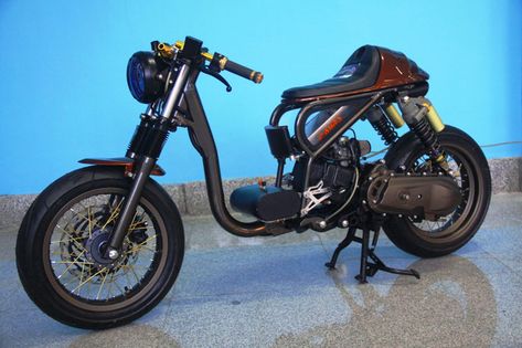 Motorcycle Icon, Custom Scooter, Honda Scoopy, Honda Scooters, Custom Moped, Flat Track Motorcycle, Track Motorcycle, Best Motorbike, Electric Bike Bicycles