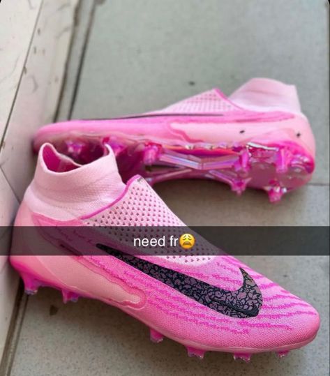 Pink Soccer Boots, Pink Nike Cleats, Pink Cleats Soccer, Pretty Soccer Cleats, Pink Football Boots, Cute Soccer Cleats, Pink Cleats, Pink Soccer Cleats, Womens Soccer Cleats