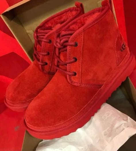 Cute Uggs, Fluffy Shoes, Jordan Shoes Girls, Pretty Shoes Sneakers, Cute Sneakers, Fresh Shoes, Cute Nike Shoes, Shoe Ideas, Hype Shoes