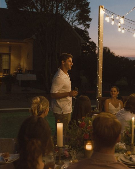 Rehearsal dinner on the farm 🥹 Casual Rehearsal Dinner Ideas, Barbecue Rehearsal Dinner, Western Chic Rehearsal Dinner, Candlelit Rehearsal Dinner, Backyard Rehearsal Dinner, Texas Rehearsal Dinner, Montana Rehearsal Dinner, Bbq Rehearsal Dinner, Outdoor Rehearsal Dinner