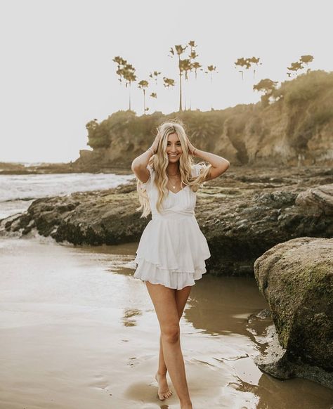 Senior Picture Hairstyles Short Hair, Beach Photoshoot With Dress, Senior Portrait Dresses, Beach Pictures In White Dress, Beach Poses By Yourself In A Dress, White Dresses For Senior Pictures, Beach Pictures Individual, Beach Dresses Photoshoot, Laguna Beach Senior Pictures