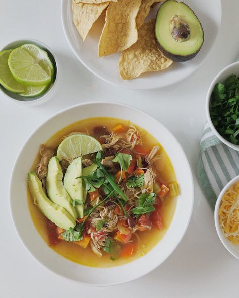 Low FODMAP Instant Pot Chicken Tortilla Soup - TheFODMAPFactor Instant Pot Zuppa Toscana, Instant Pot Chicken Tortilla Soup, Fodmap Recipes Dinner, Low Fodmap Recipes Dinner, Low Fodmap Diet Recipes, Fodmap Diet Recipes, Fire Roasted Tomatoes, Low Fodmap Diet, Low Fodmap Recipes