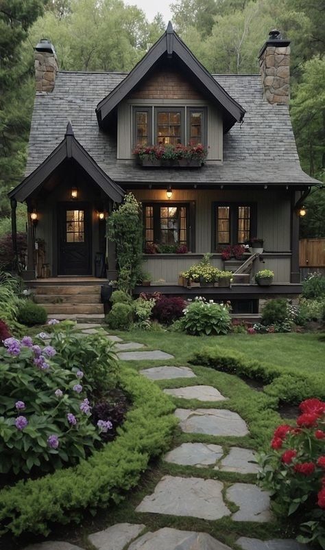 Guest House Exterior Design, Cozy Small House Exterior, Cozy Homes Exterior, Aesthetic Houses Exterior, Small Cozy House Exterior, Cute Small House Exterior, Small Villa Plan, Small Cute House, Cute House Exterior