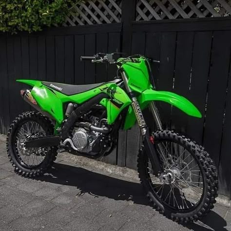 Kawasaki Dirt Bikes Wallpapers, Kawasaki Dirt Bikes, Kawasaki Kx 250, Ama Supercross, Honda Dirt Bike, Moto Scrambler, Trail Bike, Cool Dirt Bikes, Image Moto