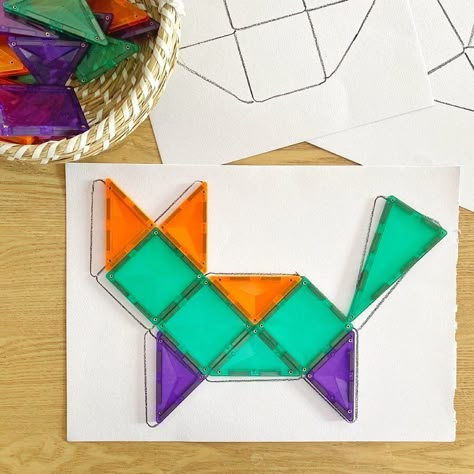 CONNETIX on Instagram: “How fabulous are these DIY Halloween Connetix puzzles from @little_play_ideas?! 🐈 Swipe across to see the cat, bat & pumpkin templates Jen…” Fall Magnatiles, Magnatile Ideas Animals, Magnetic Shape Activities, Free Magnatile Challenge Cards, Magnetic Tile Builds, Connetix Tiles, Pumpkin Templates, Diy Puzzle, Nanny Life