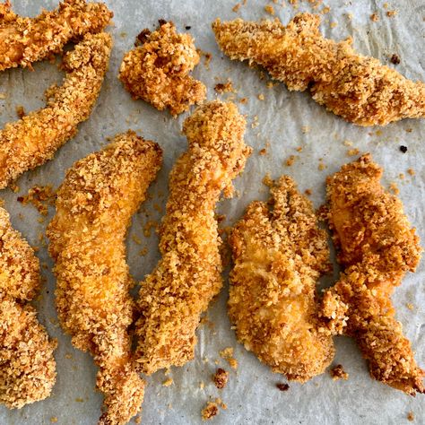 Low Sodium Fried Chicken, Juicy Chicken Tenders, Gluten Free Chicken Tenders, Low Sodium Bread, Chicken Strips Recipe, Creamy Honey Mustard, Crispy Chicken Strips, Low Sodium Recipes Heart, Iron Foods