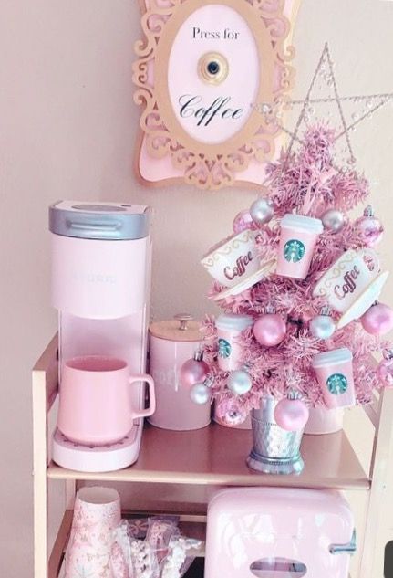 Office Esthetics, Coffee Styles, Ideas Decoracion Salon, School Counselor Office Decor, Christmas Princess, Girl Apartment Decor, Beauty Room Vanity, A Pink Christmas, Coffee Bar Design