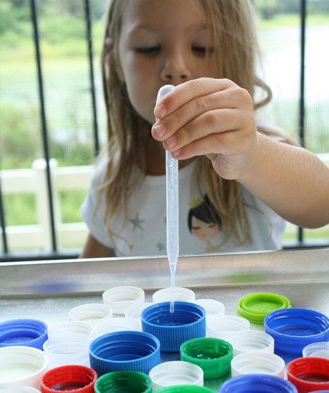 Pipette Activities Eyfs, No Prep Fine Motor Activities, Pipette Activities, Finger Gym Activities, Preschool Fine Motor Skills, Finger Gym, Preschool Fine Motor Activities, Funky Fingers, Eye Dropper