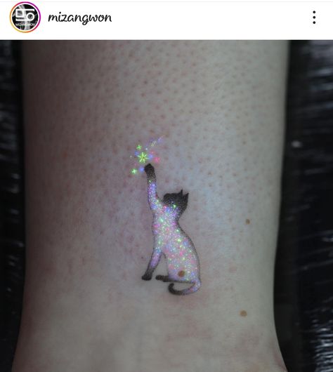 Uv Face Tattoo, Uv Ear Tattoo, Cat Star Tattoo, Black Light Tattoo Ideas, Uv Tattoo Ideas, Cat Ear Tattoo, Cat Tattoos For Women, Uv Ink Tattoos, Uv Tattoos