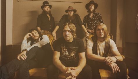 Whiskey Myers Announces Self-Titled Album, Drop High-Powered Lead Single, “Die Rockin” #CountryMusic #Videos Country Collage, Colter Wall, Cowboy Top, Red Dirt Country, Rolling Stones Albums, Whiskey Myers, Jamey Johnson, Musician Photography, Indie Band