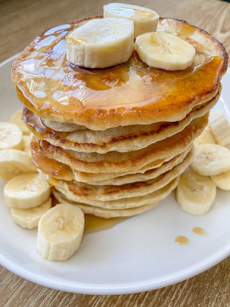 Best Vegan Banana Pancakes - Peanut Butter and Jilly Pancake Banane, Cookies Banane, Gluten Free Banana Pancakes, Vegan Banana Pancakes, Healthy Pancake Recipes, Banana Pancakes Recipe, Vegan Banana Bread, Pancakes Ingredients, Quick Healthy Breakfast