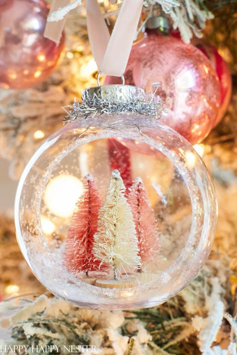 Birthday Ornaments Diy, Pink Christmas Ornaments Diy, Diy Retro Christmas Decor, Bottle Brush Tree Crafts, Clear Ornament Ideas, Make A Christmas Ornament, Diorama Ornaments, Homemade Gift Tags, Bottlebrush Trees