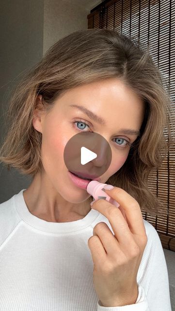 GINE MARGRETHE on Instagram: "Ad I’m blushing @caiacosmetics nothing gives me more life to the cheeks than a good blush - and here’s my favorites shades 🌸 multi use - so you can go nuts! 

#caia #blush #makeuptutorial #springmakeup #glow" How To Blush Cheeks, Good Blush, Gine Margrethe, Blush Tutorial, Cheek Makeup, Blush On Cheeks, Makeup Mistakes, More Life, Spring Makeup