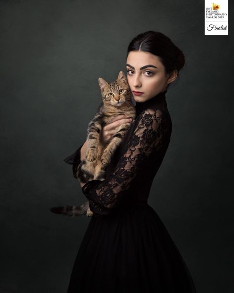 CLAUDIA BALDUS - People - People - Portrait  - FINALIST - One Eyeland Photography Awards 2019 Pet Photography Studio, My Account Page, Senior Photoshoot Poses, Animal Photoshoot, Cat Photography, Photography Awards, Dark Photography, Cat Portraits, Creative Portraits