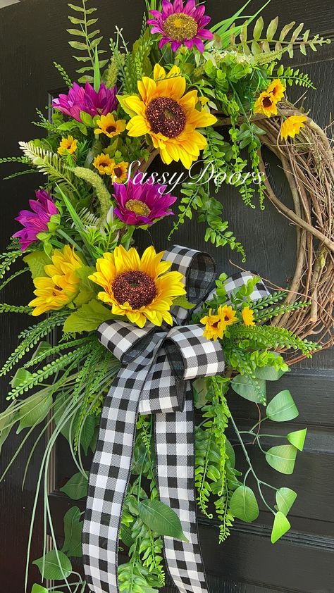 Sunflower Wreath, Welcome Wreath, Sunflower Front Door Wreath, SassyDoors Wreath, Wreaths With Sunflowers, Sunflower Porch Decor, Sunflower Floral Arrangements, Sunflower Wreath Diy, Summer Home Decor Ideas, Fruit Kebabs, Everyday Crafts, Floral Door Wreaths, Fall Decor Wreaths