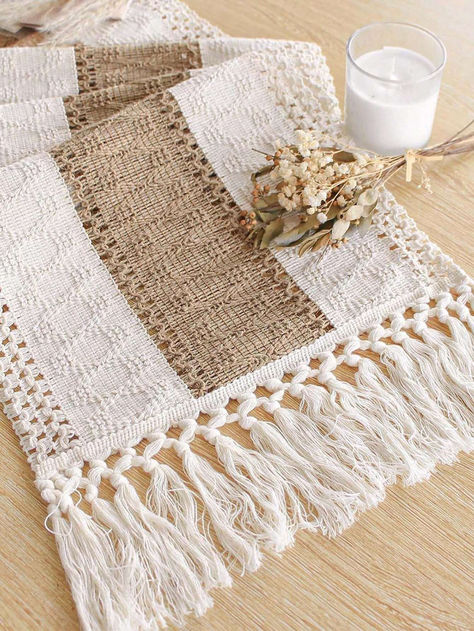 Burlap Table Decorations, Brown Macrame, Thanksgiving Table Runner, Rustic Table Runners, Boho Table Runner, Macrame Table, Farmhouse Table Runners, Tafel Decor, Boho Table