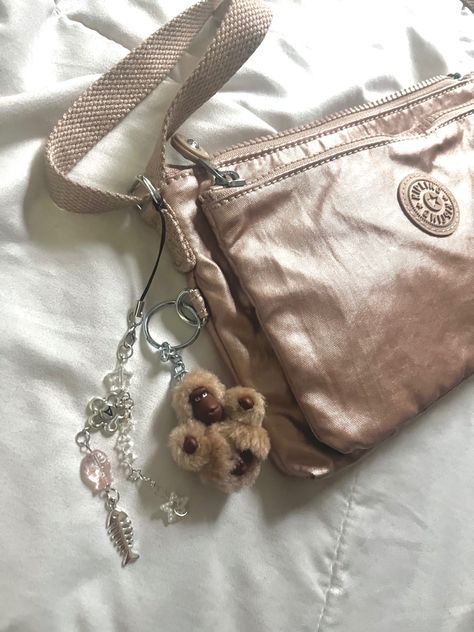 Kipling Keychain, Monkey Backpack, Kipling Monkey, Monkey Wallpaper, Kipling Bags, Girly Bags, Cute Keychain, Girls Clothes, My Aesthetic