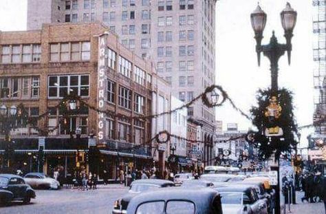 Downtown Cedar Rapids, Iowa Iowa Aesthetic, Corn Festival, Clay County, Cedar Rapids Iowa, Iowa City, Cedar Rapids, Iowa Hawkeyes, Live Colorfully, Christmas Scenes