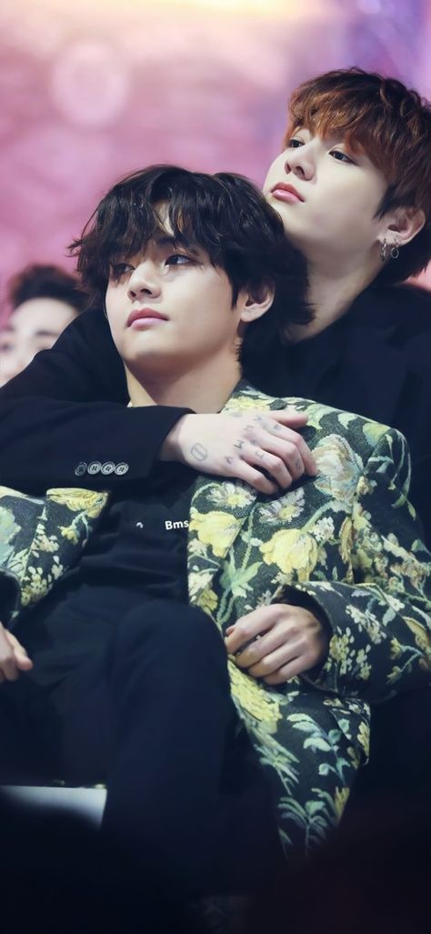 Taehyung Jungkook Wallpaper, Fullscreen Wallpaper, Jungkook Wallpaper Lockscreen, Bts Hd Wallpaper, Bts Hd, Taehyung Jungkook, Bts Wallpaper, Lock Screen Wallpaper, Hd Wallpaper