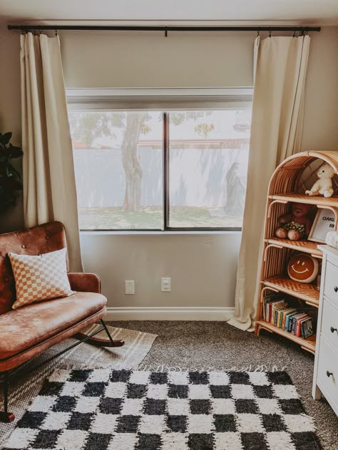 Checkered Rug Playroom, Checkered Nursery Girl, Checkered Theme Nursery, Baby Boy Skater Nursery, Checkered Toddler Room, Checkered Rug Nursery, Retro Boys Nursery, Black And White Checkered Nursery, Checker Nursery