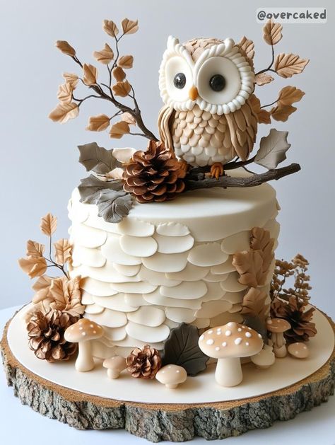 Highland Cow Cake, Woodland Theme Cake, Cupcakes Design, Owl Cakes, Fall Cake, Fox Wedding, Owl Cake, Rabbit Cake, Fair Food