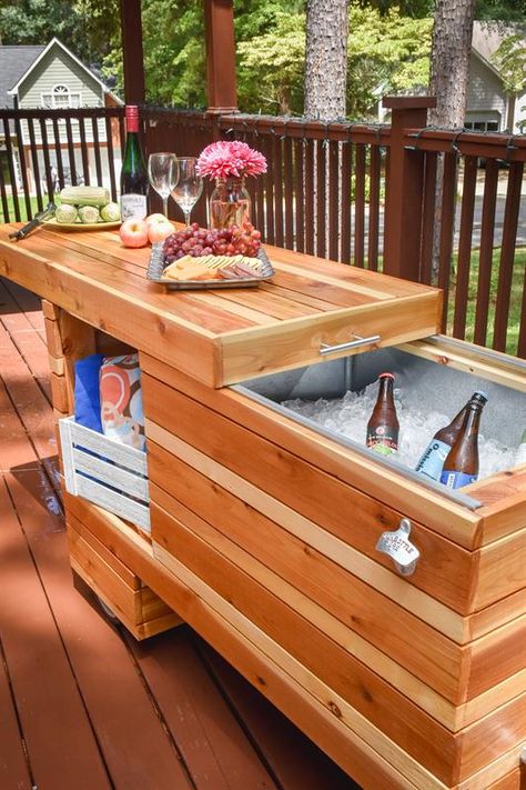 Deck Cooler, Tub Room, Wooden Cooler, Pallet Projects Wall, Hot Tub Room, Diy Outdoor Bar, Outdoor Cooler, Patio Grill, Outdoor Patio Diy