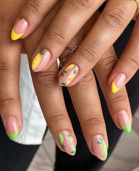 summer nails, citrus nails, bright summer nails, yellow nails, fruit nails, summer nail art, nail art, summer nail designs, citrus nail art, summer nails trend Yellow French Nails, Citrus Nails, Margarita Nails, Fruit Nail Designs, Lemon Nails, Bright Pink Nails, Daisy Nail Art, Yellow French, Nails Inspiration Summer