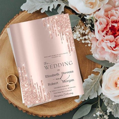 20 Rose Gold Wedding Ideas - LADY WEDDINGS Rose Gold Wedding Theme, Wedding Rose Gold Theme, Gold Wedding Ceremony, Rose Gold Wedding Dress, Rose Gold Bouquet, Gold Wedding Reception, Rose Gold Wedding Cakes, Gold Wedding Signs, Rose Gold Theme