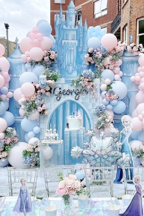 One of our most popular princess-themed parties continues to be Frozen. There's something so precious about sisterly love and the movie's music is so catchy. If your daughter loves Anna, Elsa, and Olaf, then this is a great choice for a birthday party, especially if it's during the winter. See more party ideas and share yours at CatchMyParty.com Anna Theme Birthday Party, Frozen Enchanted Forest Party, Frozen Princess Birthday Party, Elsa Anna Birthday Party, Frozen Elegant Party, Classy Elsa Party, Frozen Moodboard, Frozen Themed Birthday Backdrop, 6th Birthday Party Ideas