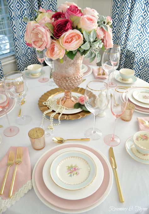 Romantic Table, Girly Tablescape, Feminine Tablescape,Brunch Table, Brunch, Bridal Shower Table, Romantic Home, Flowers, Floral Arrangements, Shabby Chi, Shabby Chic Table, Tablescape, Table Setting, Setting the Table, Vintage China, Vintage Style Table, Mixing Dinnerware, Pink and Blue, Vajillas, Mesa, Casa Romantica, Modern Hostess, Hostess, Entertaining, Spring Table, Valentine's Day Bridal Lunch Table Setting, Feminine Tea Party, Pink Dishes Table Setting, Vintage Table Set Up, Floral Table Set Up, Shabby Chic Table Decor, Yea Party Table Setting, Vintage China Table Settings, Tea Party Floral Arrangements