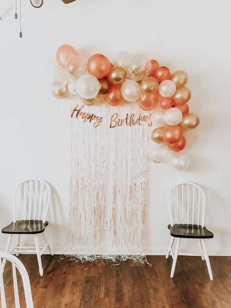 Pink And Gold Balloon Arch, 21st Birthday Decor, Birthday Decoration Ideas At Home, Birthday Decor Ideas, Gold Balloon Arch, Birthday Decoration Ideas, Half Birthday Cakes, Happy Birthday Decoration, 30th Bday Party