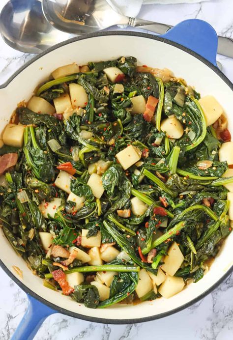 Turnip Greens What To Do With Turnip Greens, Southern Turnip Greens Soul Food, Frozen Turnip Greens Recipe, Fresh Turnip Greens Recipe, Turnip Green Recipes, Vegan Turnip Greens Recipe, Turnips Recipe Southern Style, Grilled Turnips, Best Turnip Greens Recipe