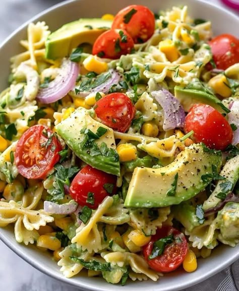 Diy Salad Bar Ideas, Creamy Avocado Pasta Salad, Cilantro Lime Pasta Salad, Cilantro Lime Pasta, Lime Pasta Salad, Lime Pasta, Salad With Olive Oil, Fresh Vegetable Salad, Salad Dressing Recipes Vinaigrette