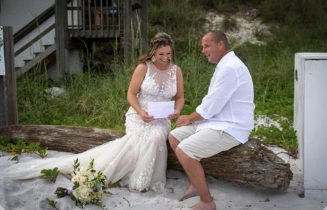 20 Perfect Beach Wedding Dresses for Second Marriage Over 40 - Plus Size Women Fashion Decent Wedding Dresses, Wedding Dresses For Second Marriage, Wedding Dresses Second Marriage, Over 50 Wedding Dress, Wedding Dress Over 40, Older Bride Wedding Dress, Plus Size Women Fashion, Casual Beach Wedding Dress, Bridal Maxi Dress