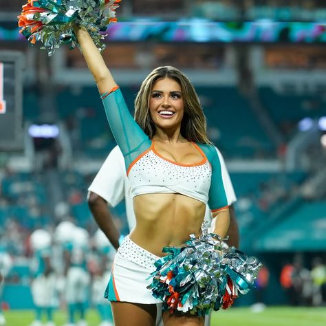 ariana taylor mcclure | @dolphinscheer loves a #VictorySunday 🐬✨ #miamidolphins #miamidolphinscheerleaders #nfl #preseason #preseasonfootball #nflcheerleaders... | Instagram Nfl Pro Cheerleaders, Miami Dolphins Cheerleader, Miami Dolphins Cheerleading, Michigan Cheerleaders, Miami Cheerleaders, Nfl Cheerleading, Nfl Dolphins, Miami Dolphins Cheerleaders, Career Aesthetic