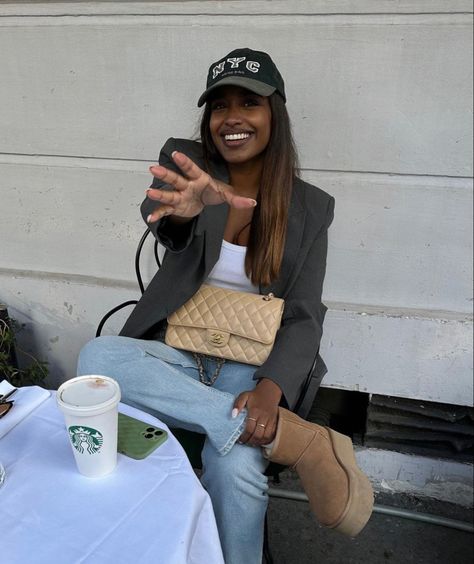 jennybvby #challengeher Hat Aesthetic, Chic Blazer, Green Hat, Spring Look, Green Hats, Sporty Chic, Spring Looks, Aesthetic Clothes, Trucker Hat