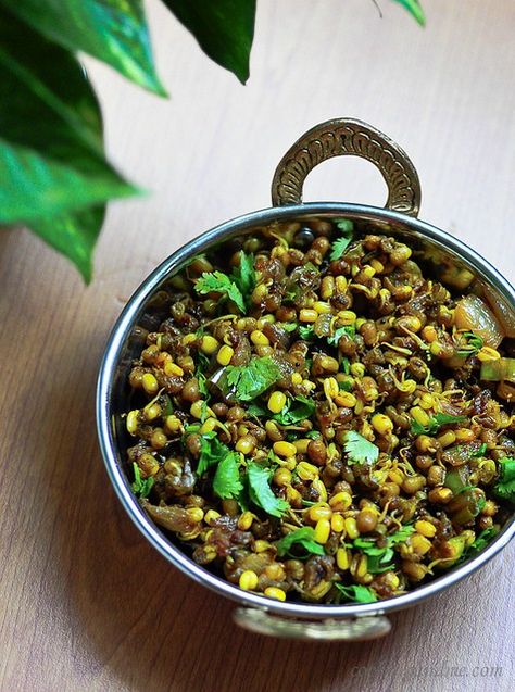 Moong Usal Recipe - A Popular Maharashtrian Dish Sprouts Recipes Indian, Usal Recipe, Vinayaka Chaturthi, Maharashtrian Recipes, Indian Veg Recipes, Food Salad, Dal Recipe, Veg Dishes, Sprout Recipes