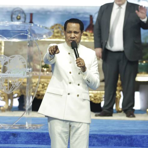 Pastor Chris Oyakhilome, Chris Oyakhilome, Volunteer Recognition, Pastor Chris, Victory Parade, Divine Healing, Pop Quiz, The Word Of God, Godly Man