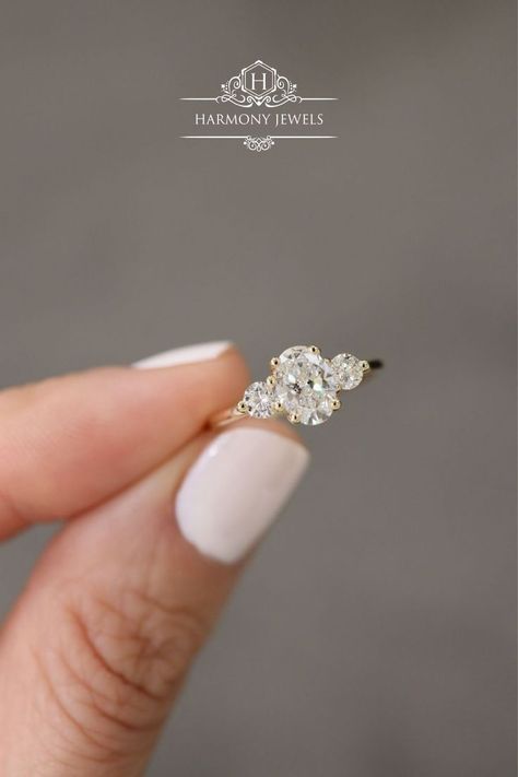 Diamond Trilogy Ring, Pretty Engagement Rings, Dream Wedding Ring, Trilogy Engagement Ring, Timeless Engagement Ring, Cute Engagement Rings, Future Engagement Rings, Trilogy Ring, 3 Stone Engagement Rings