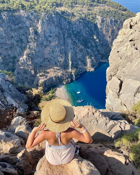 Oludeniz Turkey Aesthetic, Butterfly Valley Turkey, Fethiye Turkey Aesthetic, Turkey Oludeniz, Oludeniz Turkey, Fethiye Turkey, Big Farm, Visit Turkey, Gilgit Baltistan