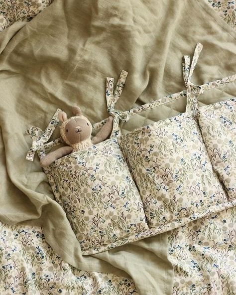 Cot Organiser, Bed Pockets, Nursery Organisation, Bed Pocket, Eco Baby, Tie Quilt, Baby Changing Bags, Baby Cot, Nursery Inspo