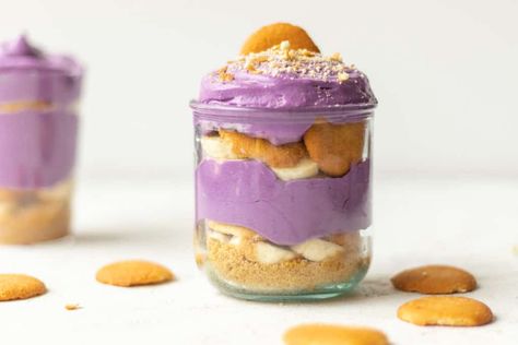 Ube Banana Pudding Unique Recipes Desserts, Filipino Dessert Recipes, Magnolia Bakery Banana Pudding, Desert Dessert, Banana Pudding Desserts, Ube Recipes, Filipino Food Dessert, Best Banana Pudding, Bread Pudding Recipe