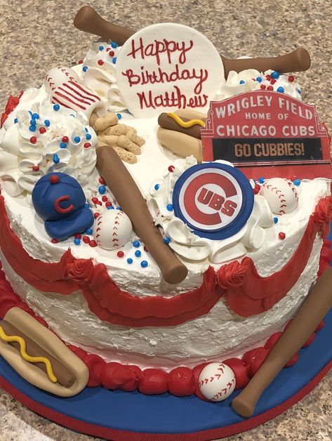 Chicago Bears Birthday Cake, Chicago Cubs Cake, Bears Cake Chicago, Chicago Cubs Birthday, Cubs Cake, Chicago Cubs Decor, Best Fiends, Happy 30th Birthday, Happy 2nd Birthday