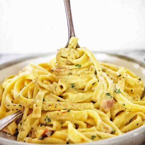 Saffron Sauce Saffron Sauce, Saffron Recipes, Fine Dining Restaurants, Pasta Pasta, Homemade Sauce, Fine Dining Restaurant, Easy Homemade, Free Recipes, Fine Dining