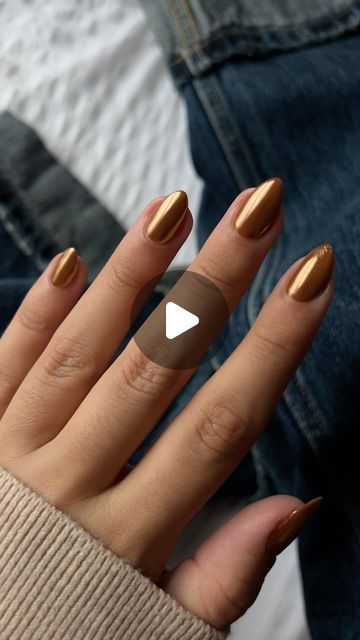 Samantha 🌹 on Instagram: "happy september 🍁🤎 kicking the month off with a fall chrome ✨

Products used:
@dndgel S’mores
@opi Bronzed by the Sun Chrome Effects powder
@gelishprofessional No Wipe top coat
@leminimacaron Mini Gel Lamp ROSE15 to save!! (aff)

*contains gifted/pr products

#nails #nailart #nailinspo #fallnails #fall #autumn #chrome #chromenails #brownnails #september #nailsnailsnails #naildesign #notd #nailtech #nailsofinstagram #nails2inspire" Happy September, Gel Lamp, Brown Nails, Nail Art Tutorial, Chrome Nails, Nails Nailart, Nail Tech, Top Coat, Fall Autumn