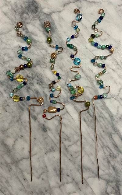 Beaded Garden Stake | Etsy in 2021 Carillons Diy, Bead Tree, Pit Bbq, Diy Driftwood, Glass Bead Crafts, Diy Wind Chimes, Outdoor Crafts, Glass Garden Art, Garden Art Projects