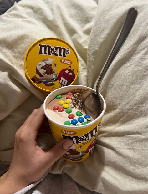 Ice Cream Float Aesthetic, Ice Cream Tubs Aesthetic, Ice Cream Dark Aesthetic, Ice Cream In Bed Aesthetic, Tub Of Ice Cream Aesthetic, Ice Cream Tub Aesthetic, Ice Cream Tub, Big Ice Cream, Ice Cream Tubs